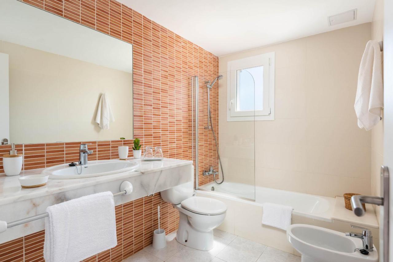 Rimar 6, 2 Bedroom Apartment, Cap D'Artrutx Cala'N Bosch  Exterior foto